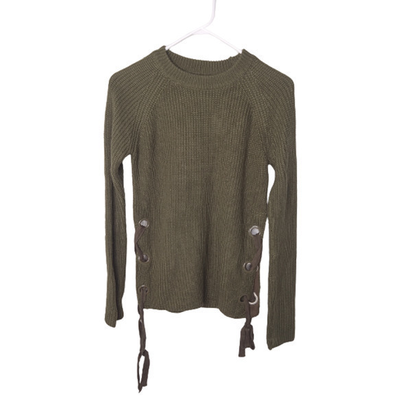 Love Tree Green Sweater Long Sleeve With Ties on the sides‎ Size Medium - Picture 3 of 4